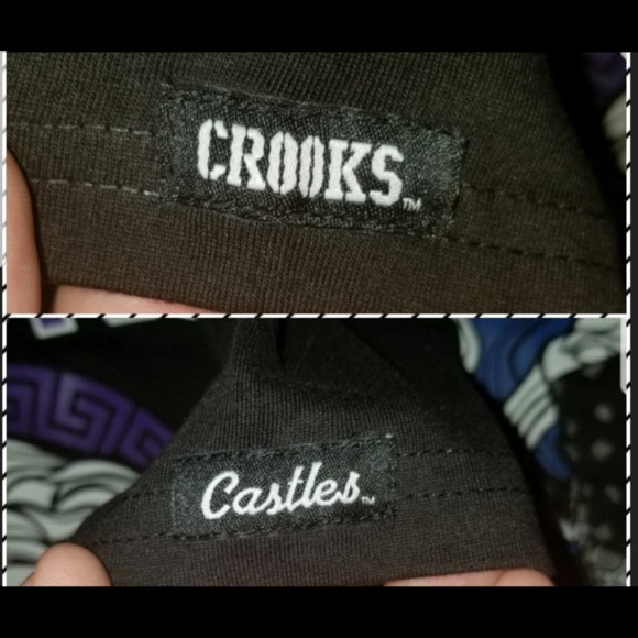 Crooks & Castles Retro Royal Hook T-Shirt - Picture 3 of 4